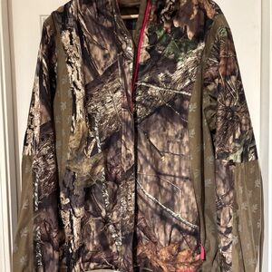 Herter’s Women’s Camouflage Jacket w/ Pink Zipoer Detsil and Hood - XL